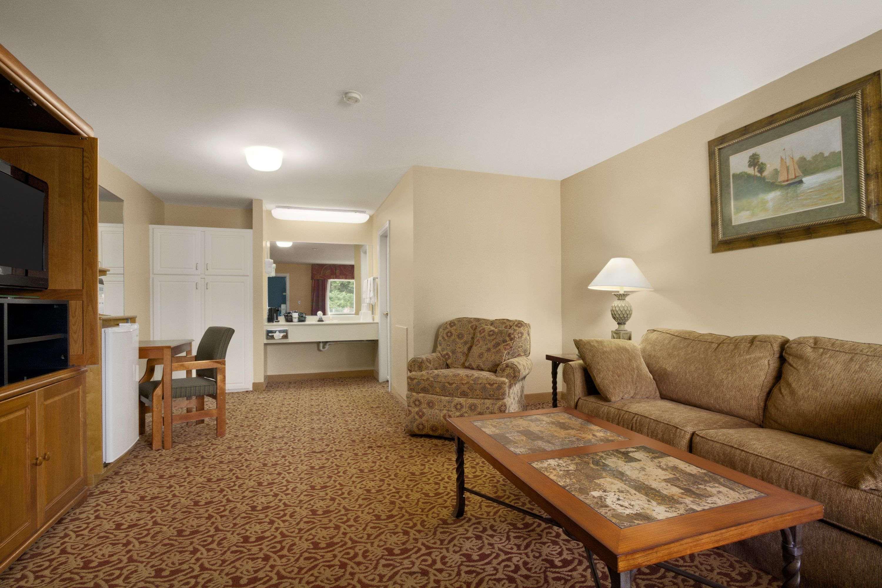 Days Inn By Wyndham Alexander City Zewnętrze zdjęcie